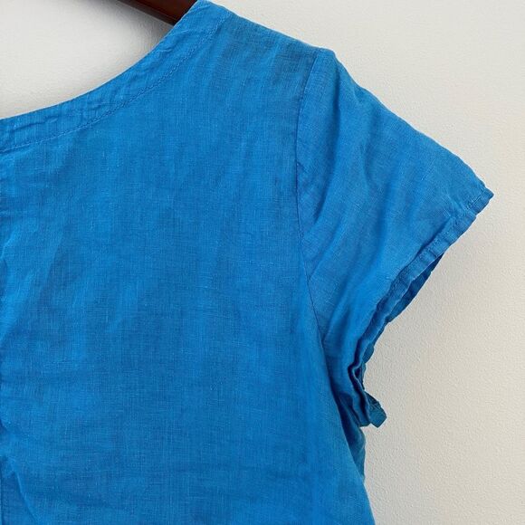 C&C Boxy Blue Linen Button Back Top | Size Medium - Picture 5 of 5